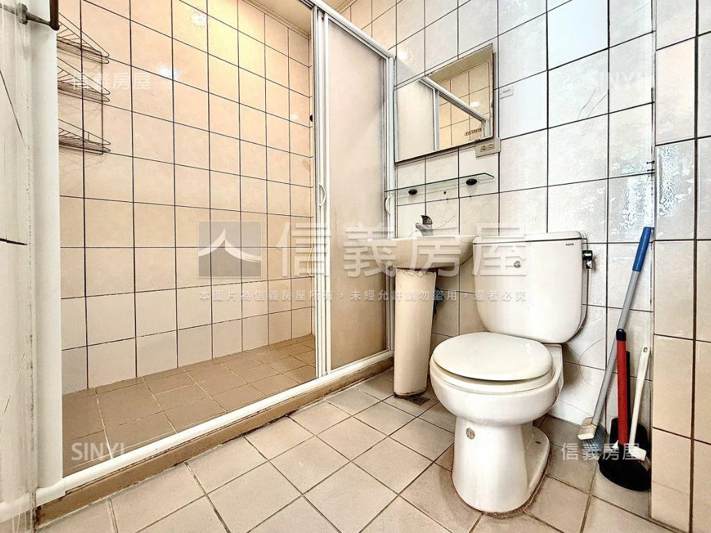 近教大。首購精裝大套房房屋室內格局與周邊環境