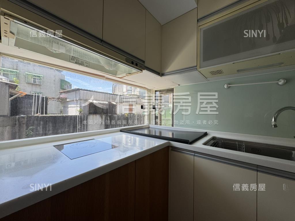 松江捷運稀有小坪數公寓房屋室內格局與周邊環境