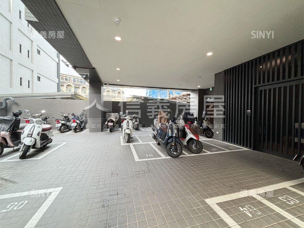沙鹿臻澄兩房兩衛附車位房屋室內格局與周邊環境