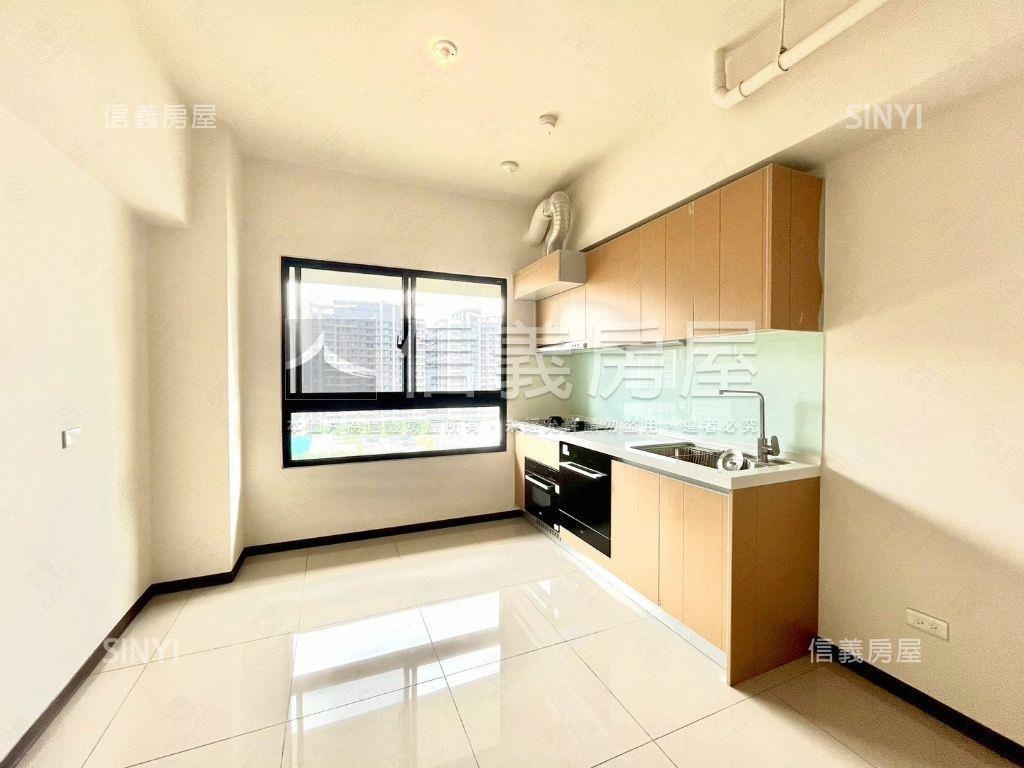 店長推薦長虹天韻兩房誠售房屋室內格局與周邊環境