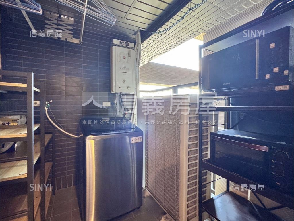 新悅城有海景的三房平車房屋室內格局與周邊環境