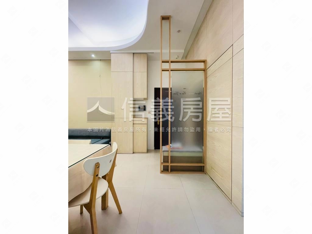 漢皇ＳＵＰＥＲ挑高邊間房屋室內格局與周邊環境