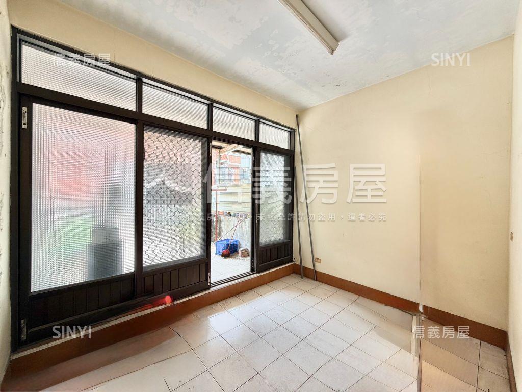 高科大建工正四樓騎樓透天房屋室內格局與周邊環境