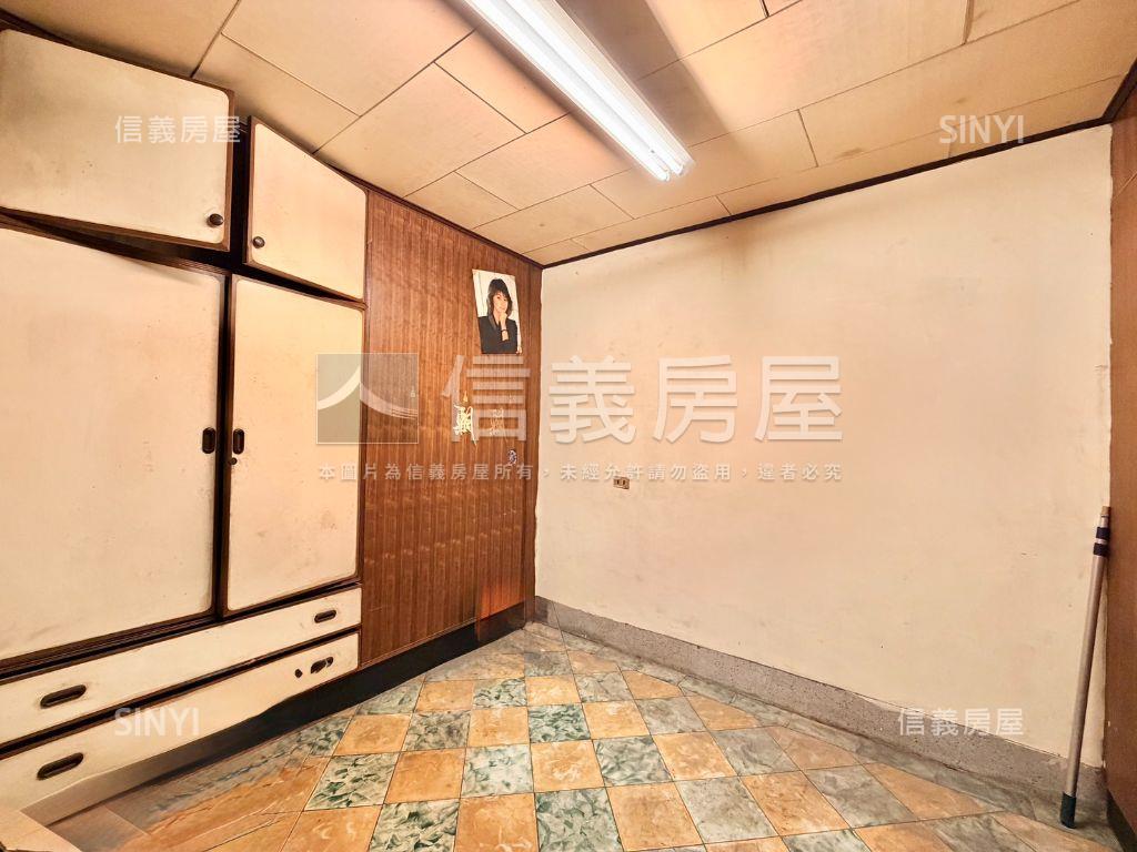 高科大建工正四樓騎樓透天房屋室內格局與周邊環境