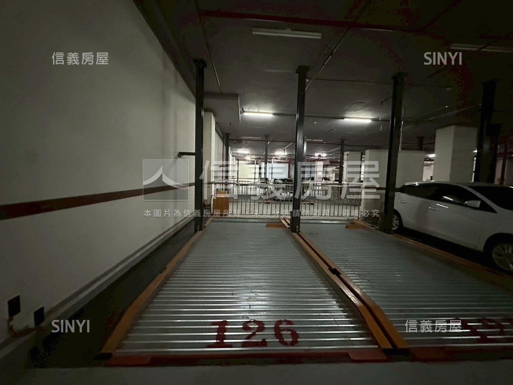 新潤Ａ１８兩房雙車位高樓房屋室內格局與周邊環境