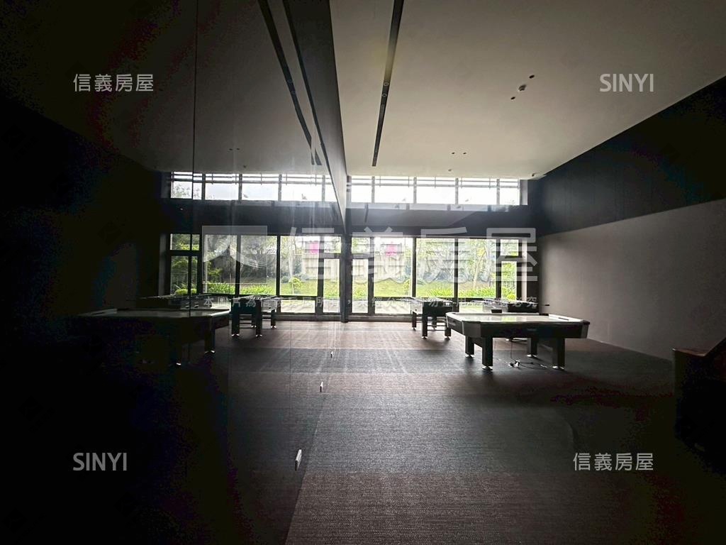 新潤Ａ１８兩房雙車位高樓房屋室內格局與周邊環境