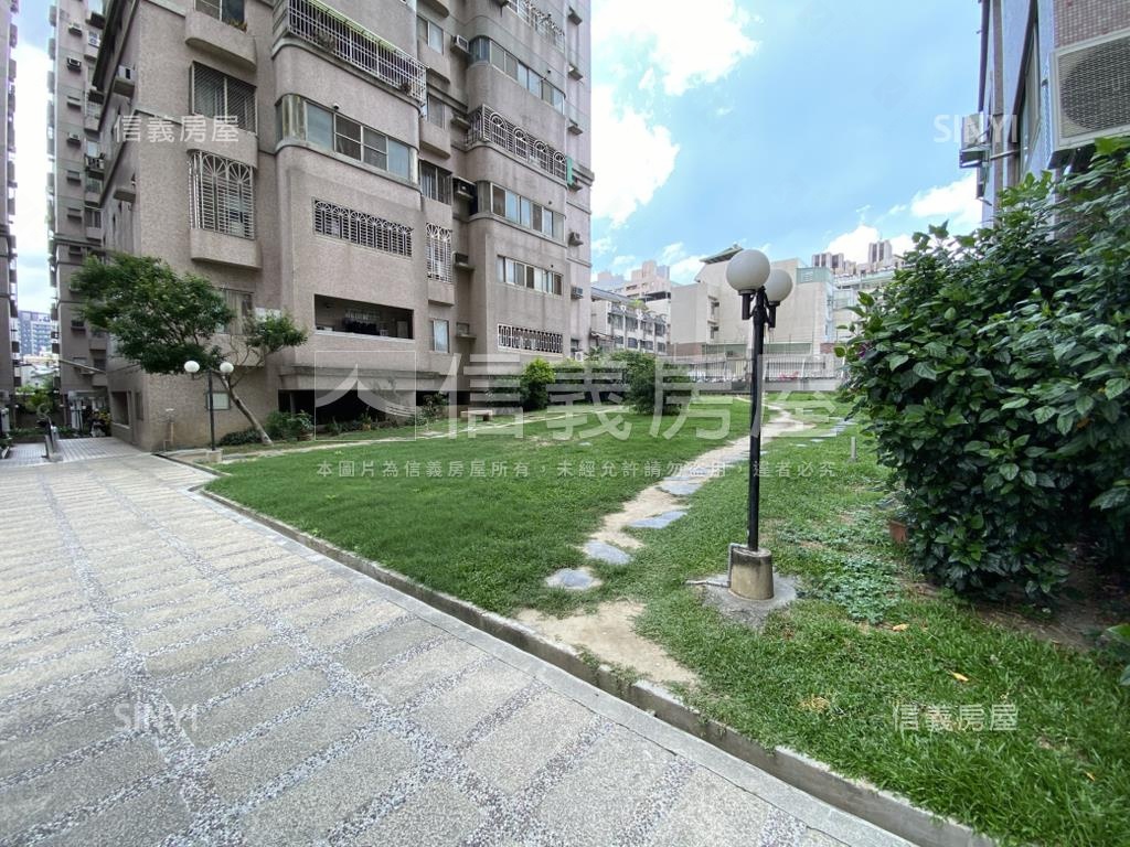 凱撒風景☆朝外四房車位房屋室內格局與周邊環境