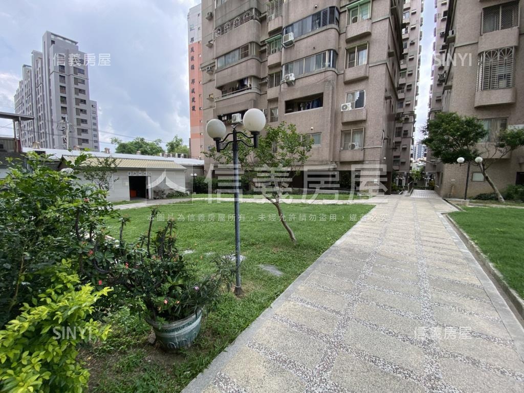 凱撒風景☆朝外四房車位房屋室內格局與周邊環境