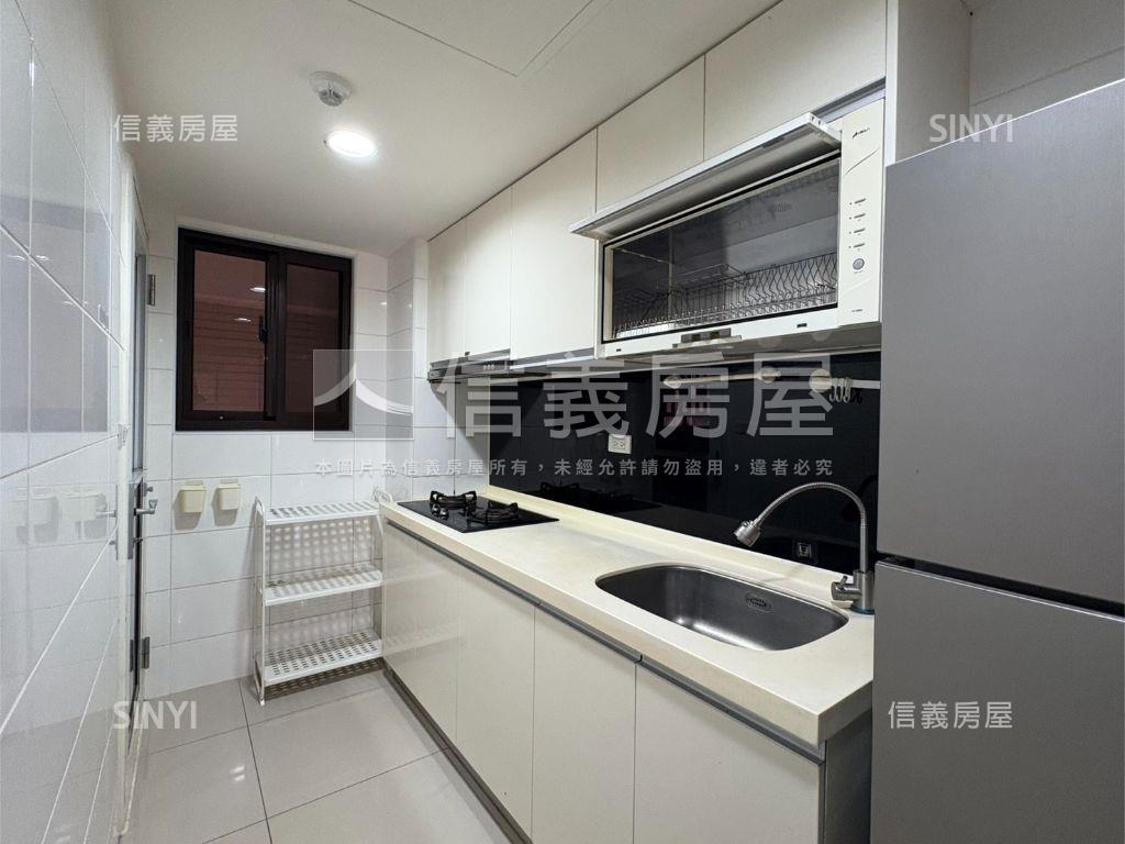 ★楊明國小旁學悅三房車位房屋室內格局與周邊環境