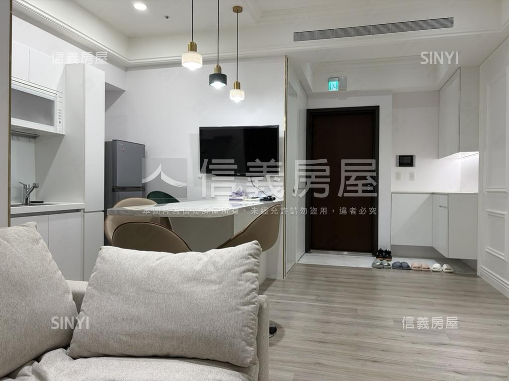 芬蘭極光北歐風房屋室內格局與周邊環境