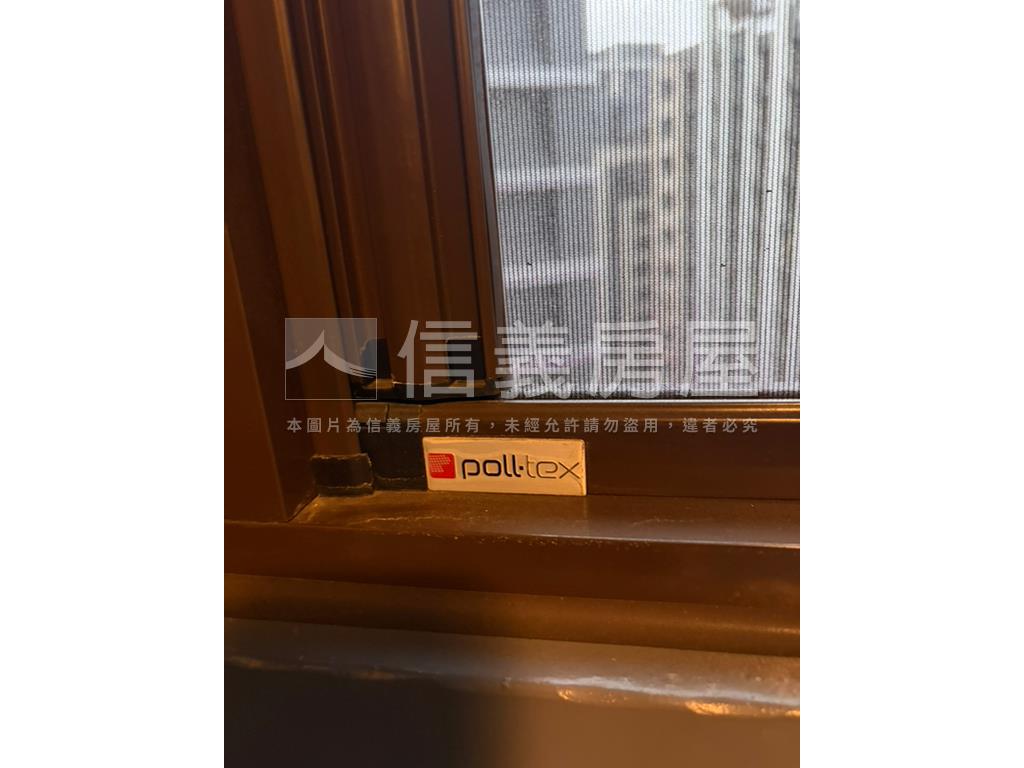 芬蘭極光沐白輕奢房屋室內格局與周邊環境