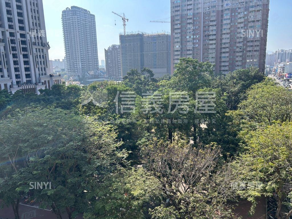 三鐵共站鄰公園大三房車位房屋室內格局與周邊環境