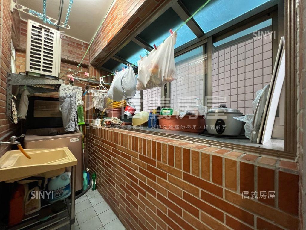 復旦稀有甜蜜三房車位釋出房屋室內格局與周邊環境