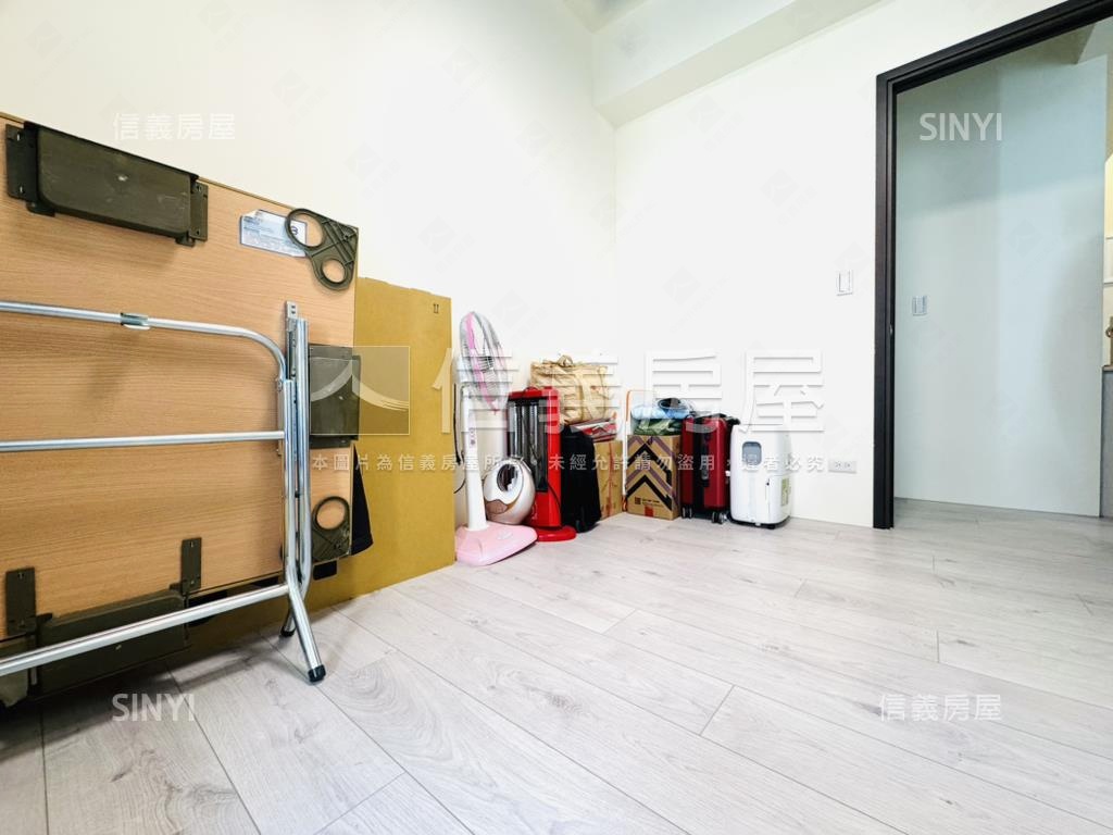 十二期潮尚居三附車位房屋室內格局與周邊環境