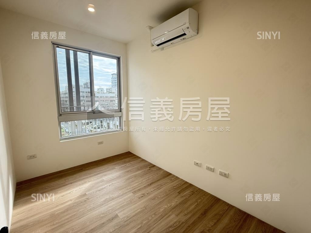 近公園朝南全新三房平車房屋室內格局與周邊環境