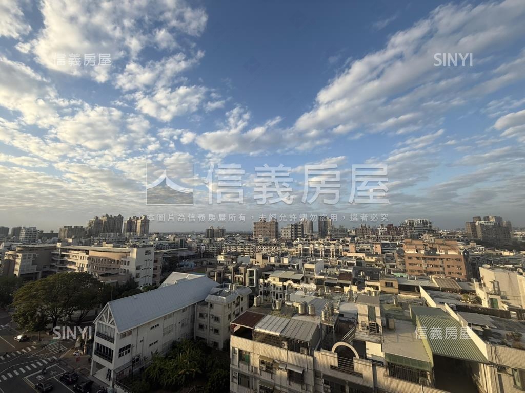 近公園朝南全新三房平車房屋室內格局與周邊環境