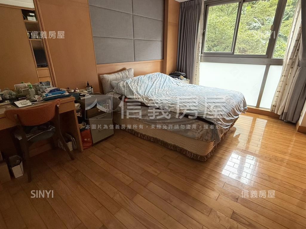 成功米羅大戶豪邸房屋室內格局與周邊環境