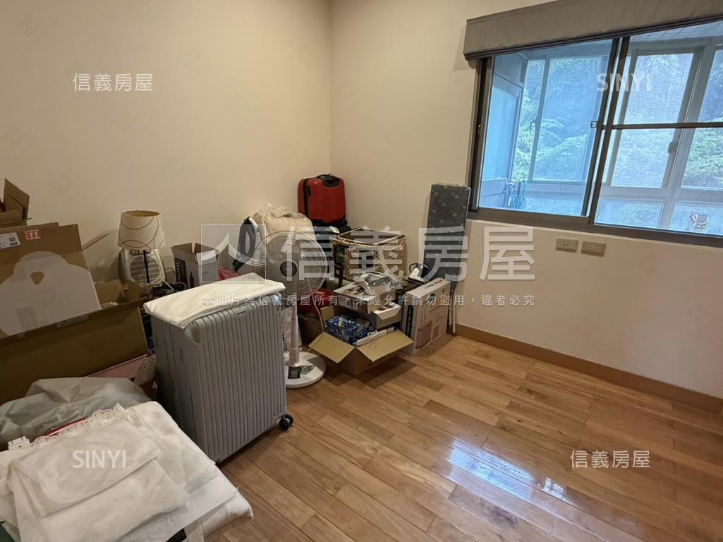 成功米羅大戶豪邸房屋室內格局與周邊環境