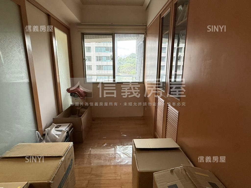 成功米羅大戶豪邸房屋室內格局與周邊環境