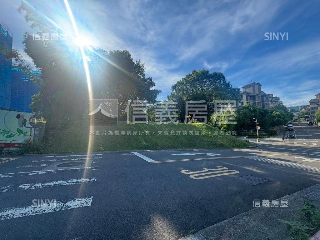 １８８坪大角地～稀有士地房屋室內格局與周邊環境