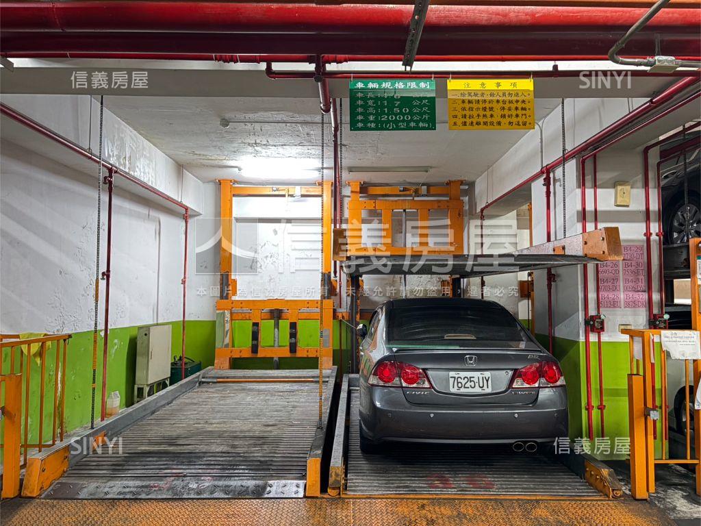 低總天禧名門編號３７車位房屋室內格局與周邊環境