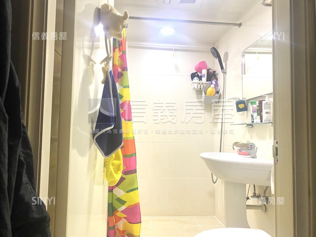 星雲大湖仙境高樓房屋室內格局與周邊環境