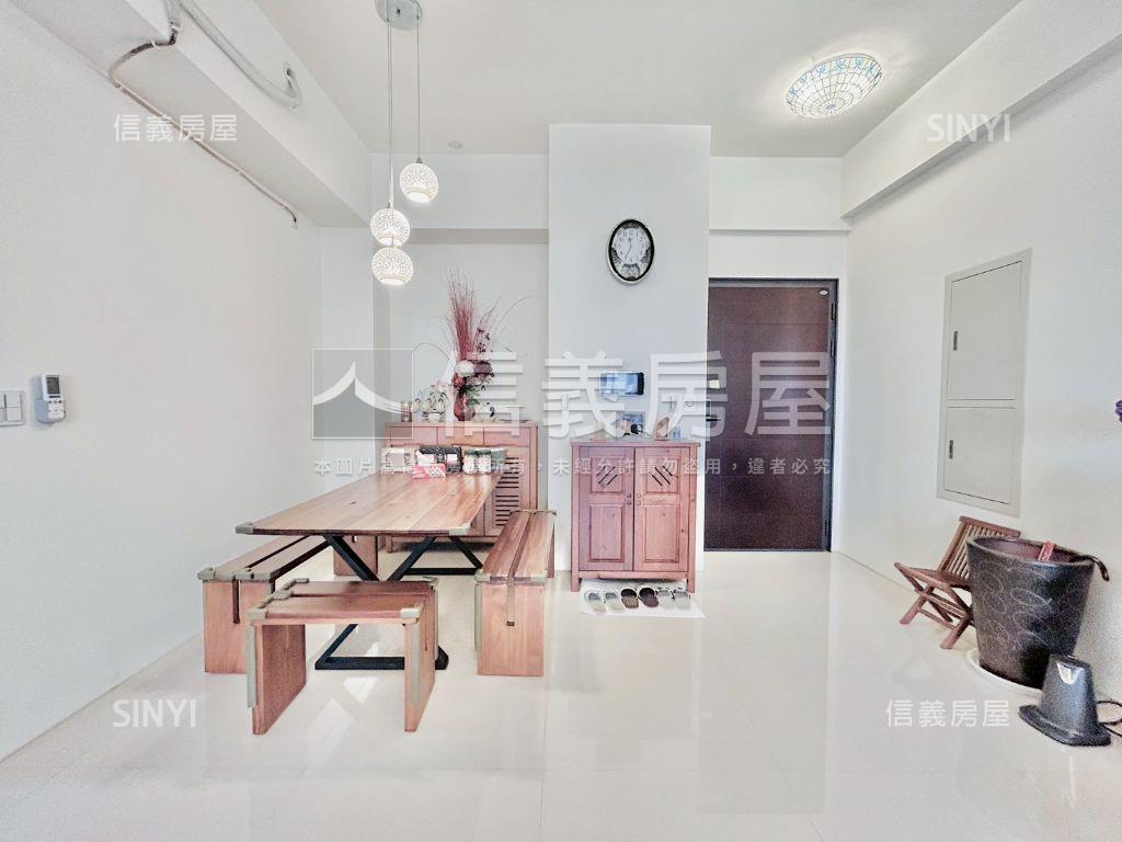 昇揚擎月三房雙平車位豪邸房屋室內格局與周邊環境