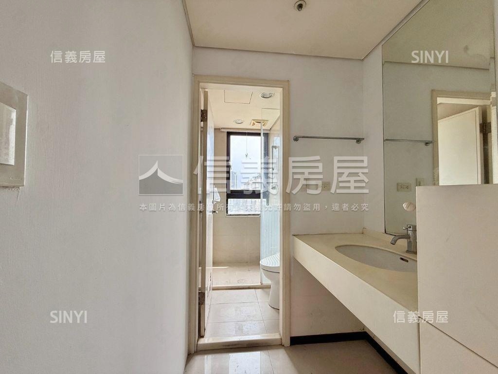 可看！由鉅ＡＺ再一間房屋室內格局與周邊環境