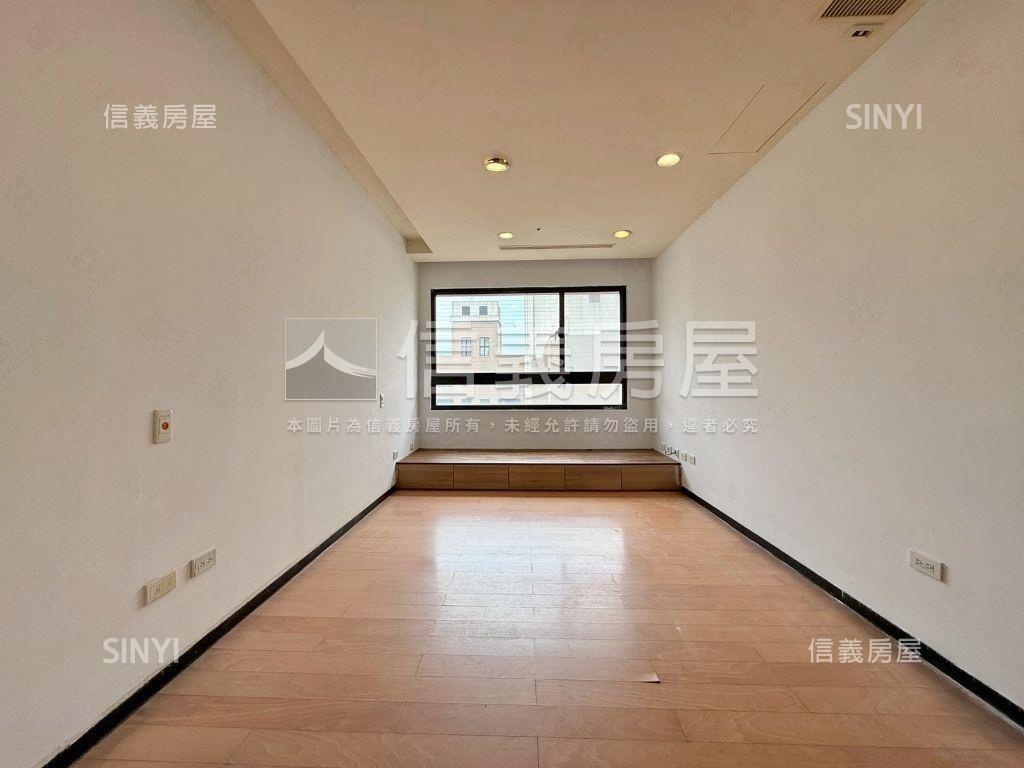 可看！由鉅ＡＺ再一間房屋室內格局與周邊環境