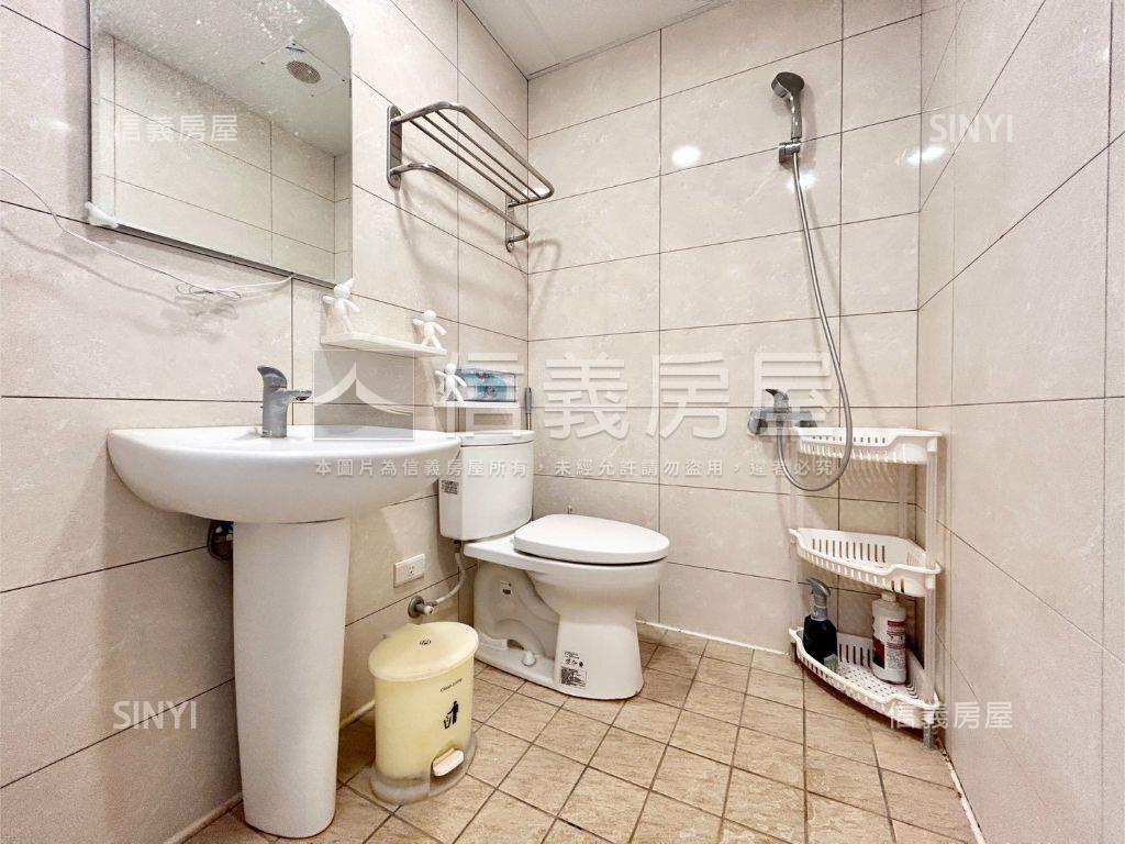 陽光誠品拎包入住房屋室內格局與周邊環境