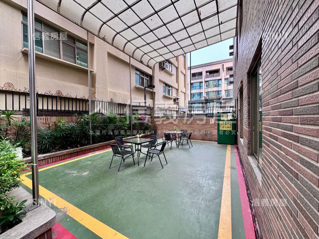 近高鐵全新翻修三房房屋室內格局與周邊環境