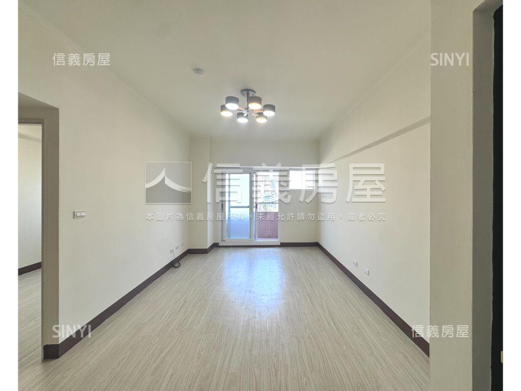 近高鐵全新翻修三房房屋室內格局與周邊環境