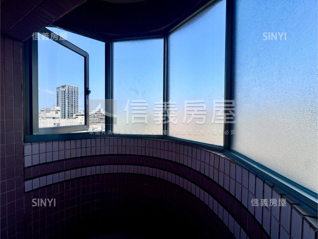 近高鐵全新翻修三房房屋室內格局與周邊環境