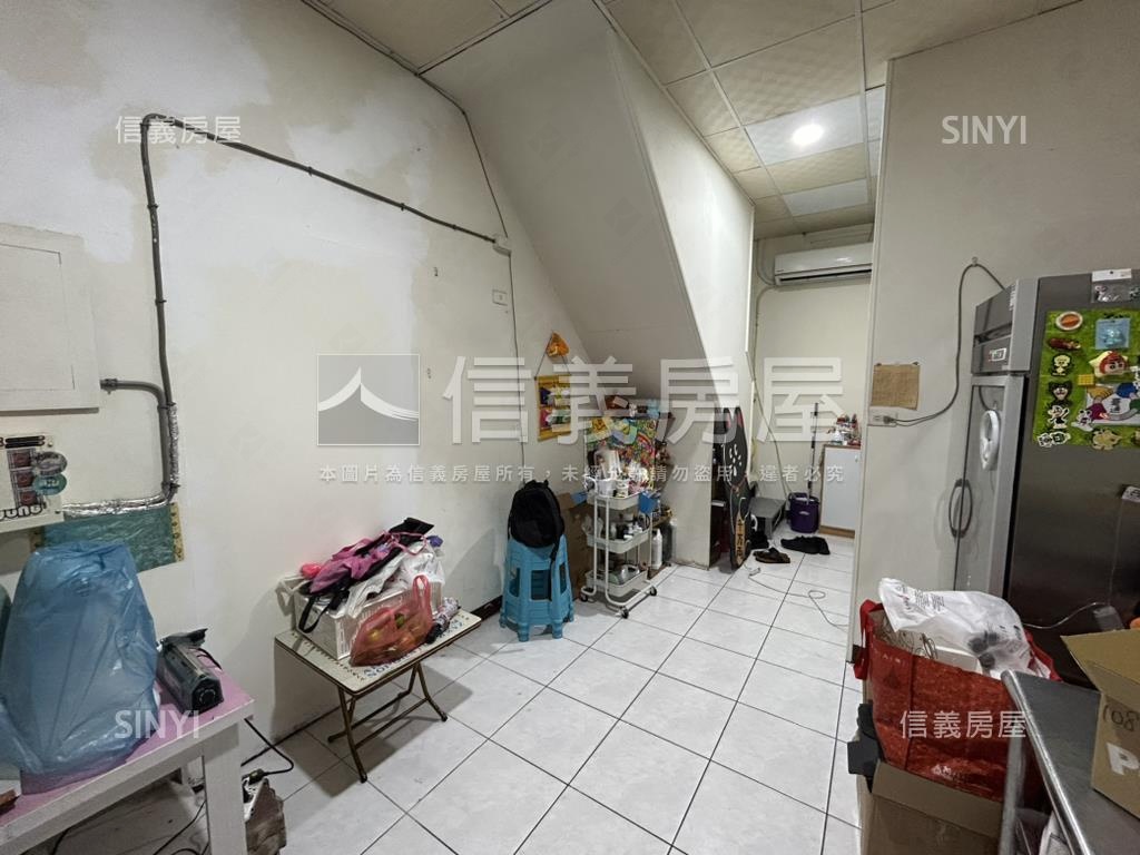 興大京國店面ＡＢ房屋室內格局與周邊環境