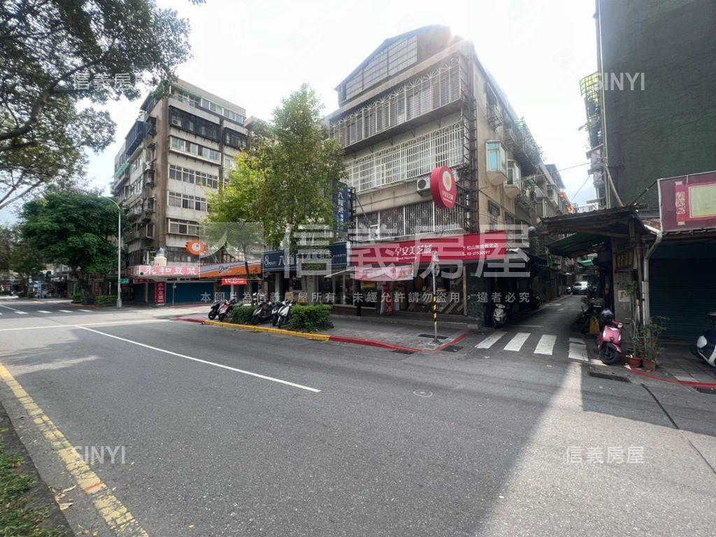 松山撫遠街陽光美邸房屋室內格局與周邊環境