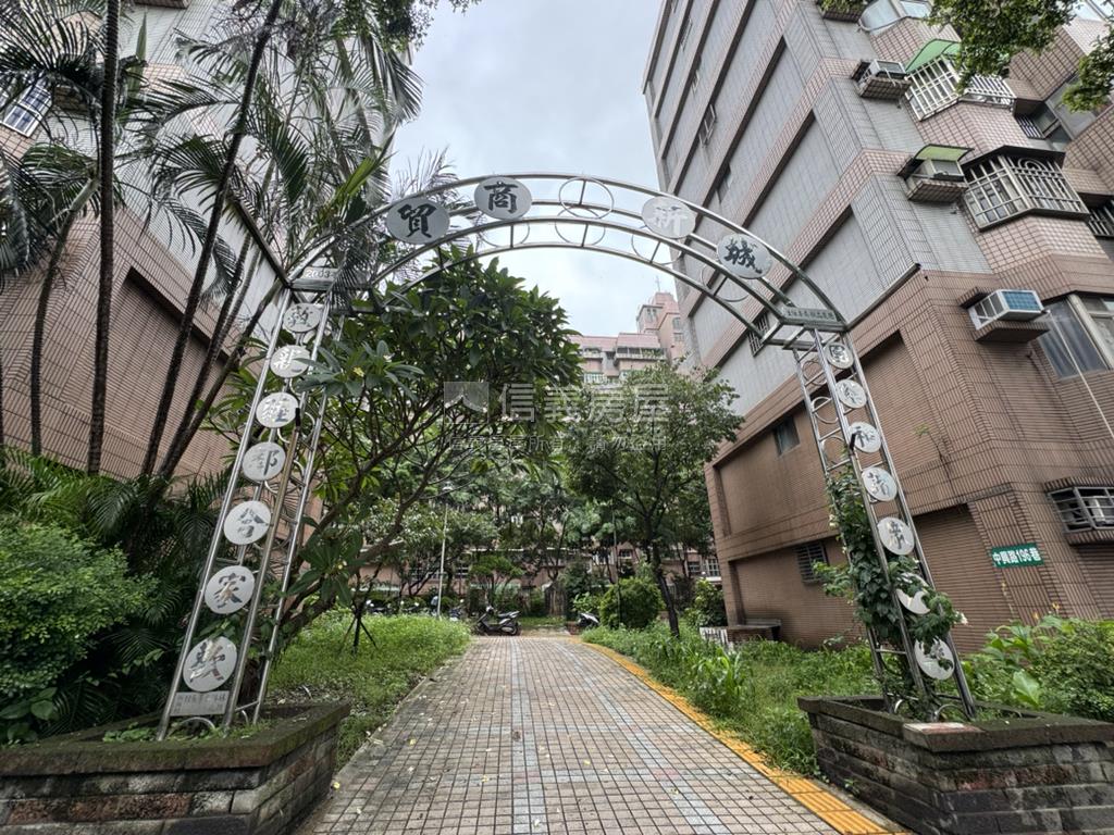貿商新城陽光溫馨三房房屋室內格局與周邊環境