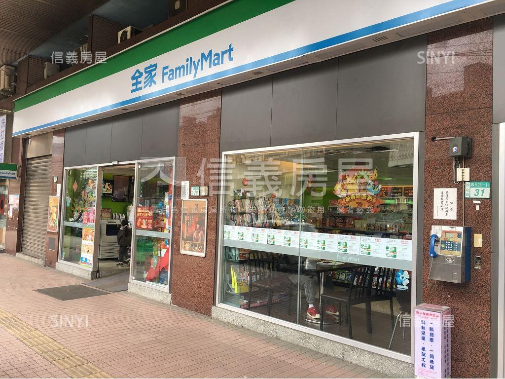 東方山河高樓景觀２房車位房屋室內格局與周邊環境