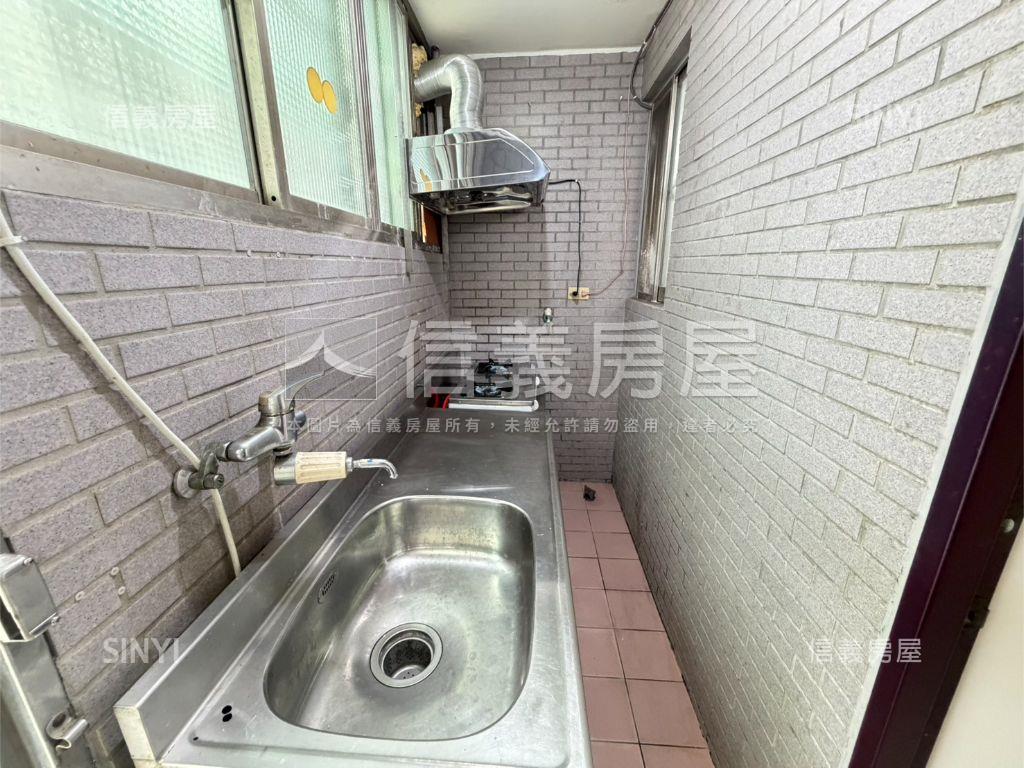 靜謐美學｜永安街稀有一樓房屋室內格局與周邊環境