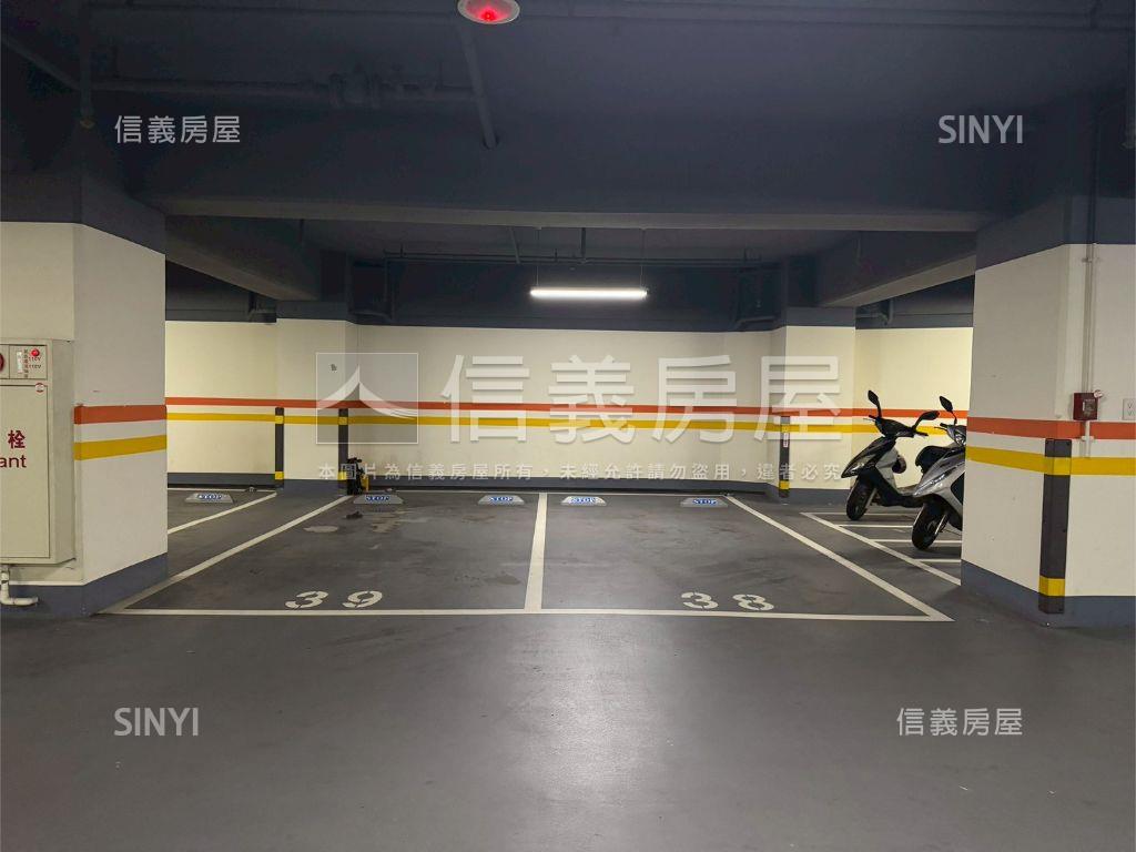 松露三房雙車位房屋室內格局與周邊環境