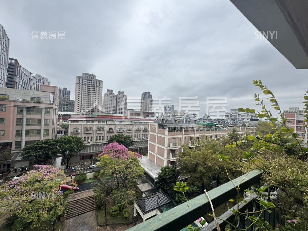 海德堡公園特區四房車位房屋室內格局與周邊環境