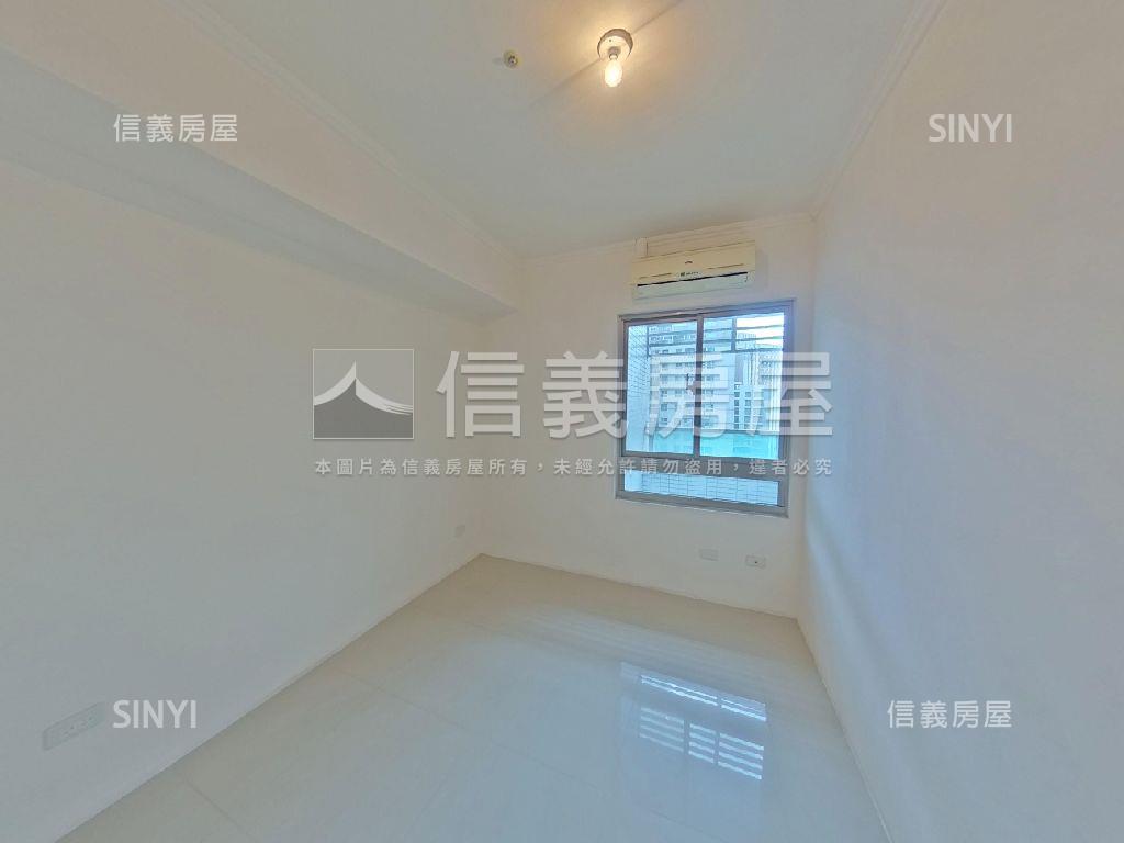 國際會館未住過兩房車位房屋室內格局與周邊環境