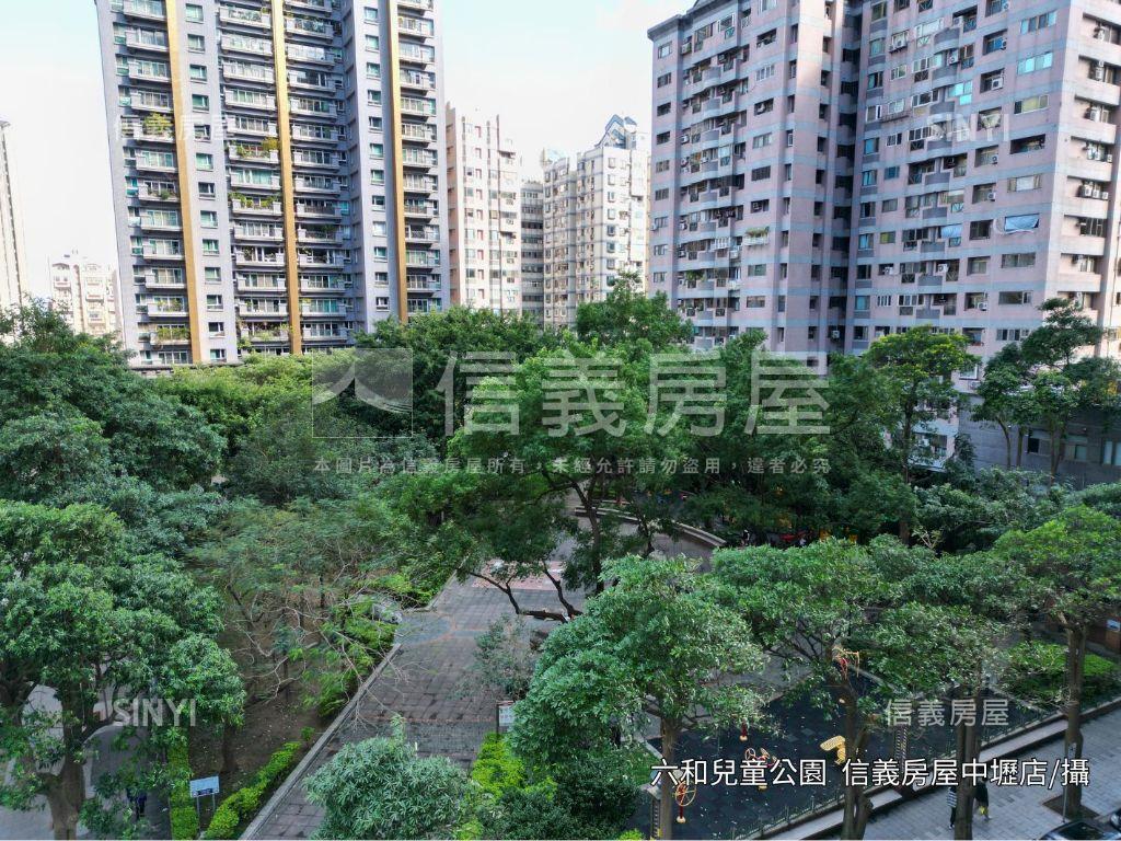 國際會館未住過兩房車位房屋室內格局與周邊環境