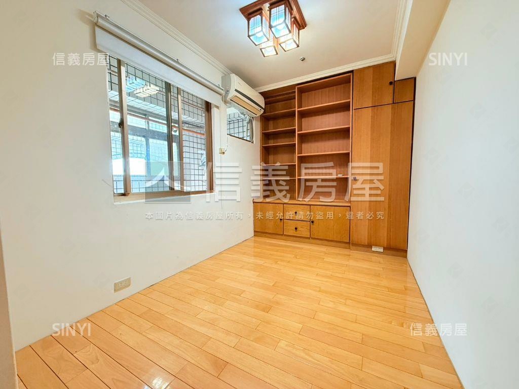 清大鴻儒朝南視野三房房屋室內格局與周邊環境