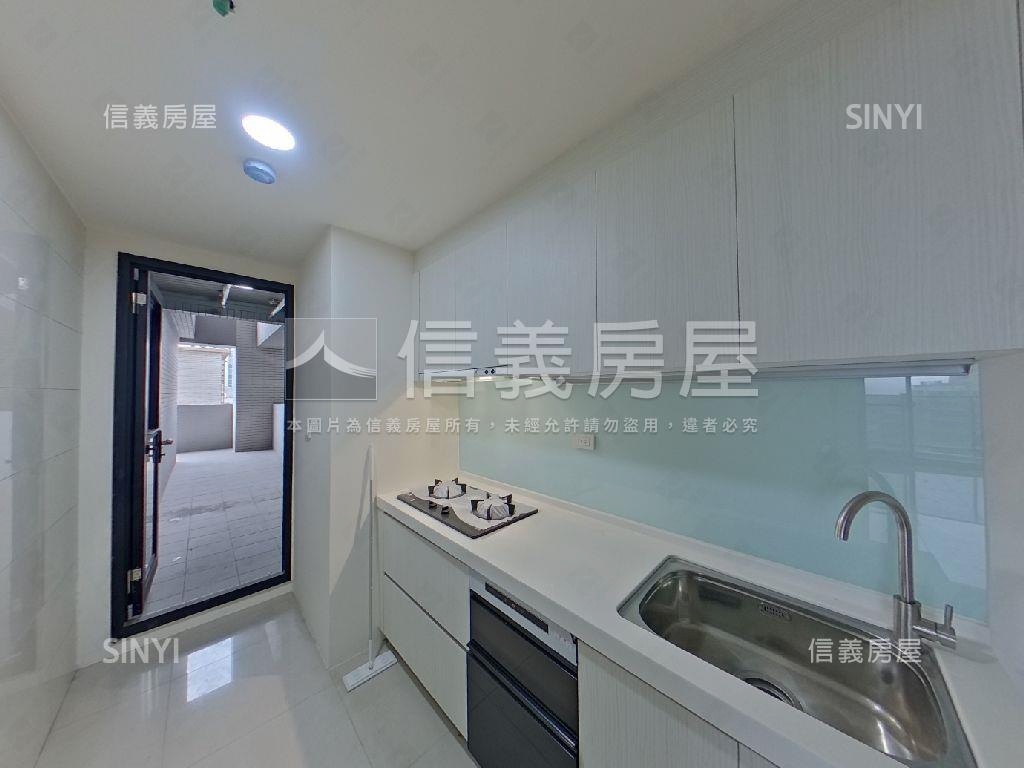 Ａ９專任高樓露臺景觀戶房屋室內格局與周邊環境