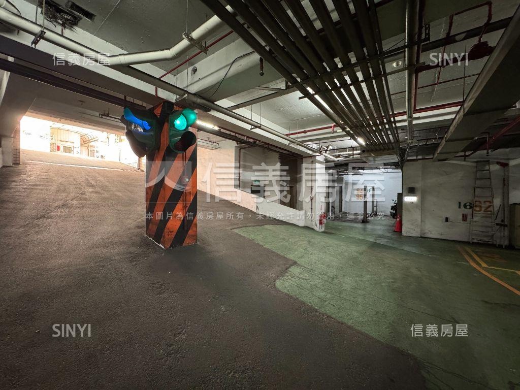 大勇國小旁角間店面房屋室內格局與周邊環境