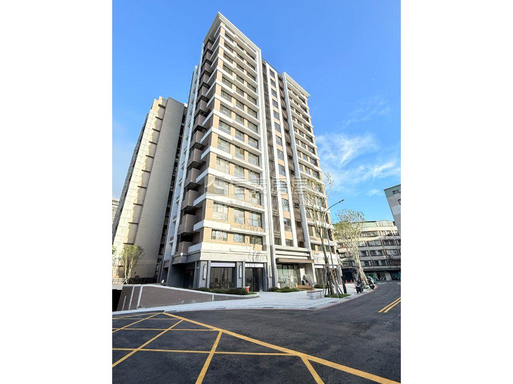 城中央低總方正２房房屋室內格局與周邊環境