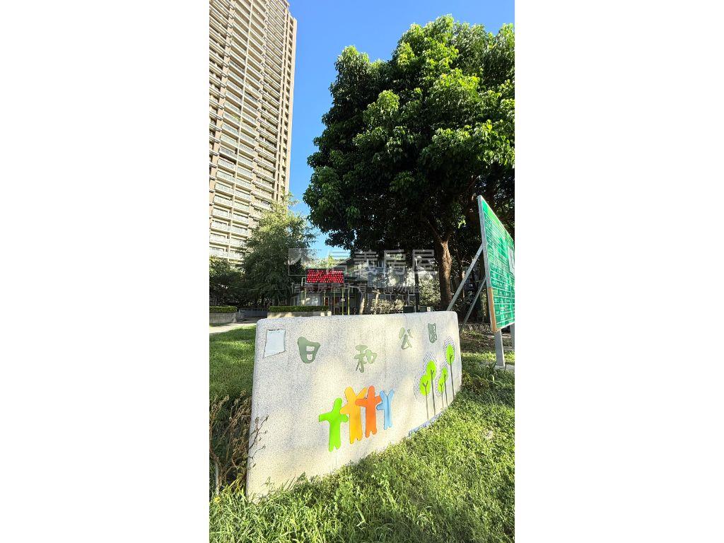 城中央低總方正２房房屋室內格局與周邊環境