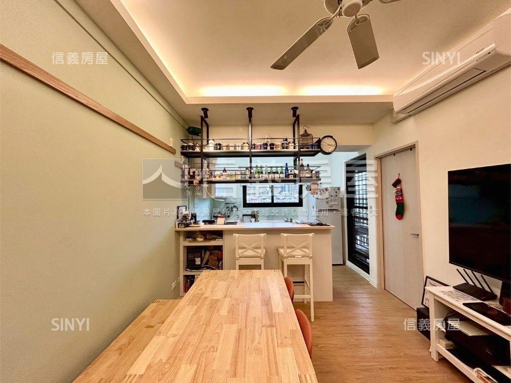 專任水公園視野美裝潢兩房房屋室內格局與周邊環境