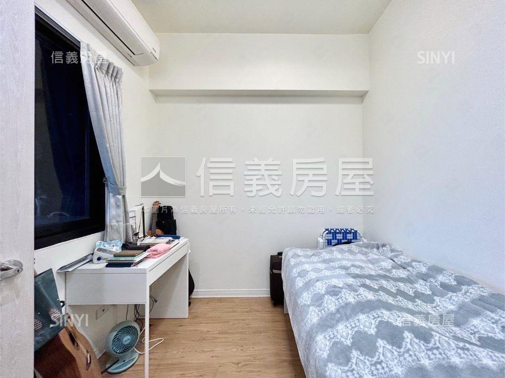 專任水公園視野美裝潢兩房房屋室內格局與周邊環境