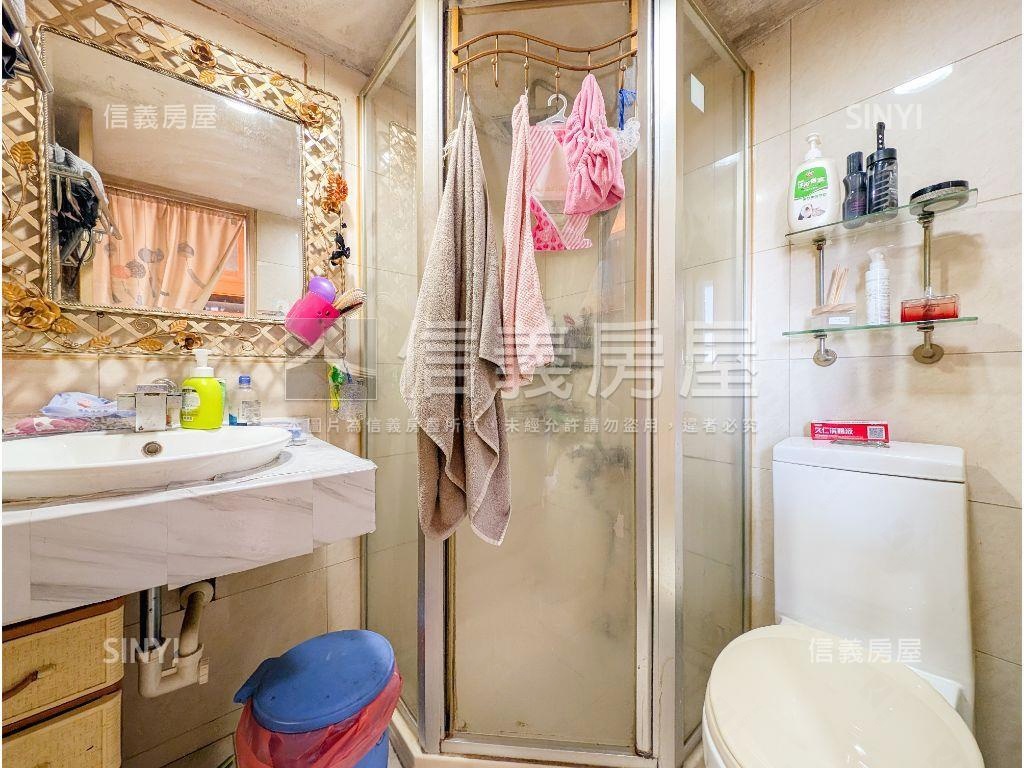 副都心最高峰高樓朝南房屋室內格局與周邊環境